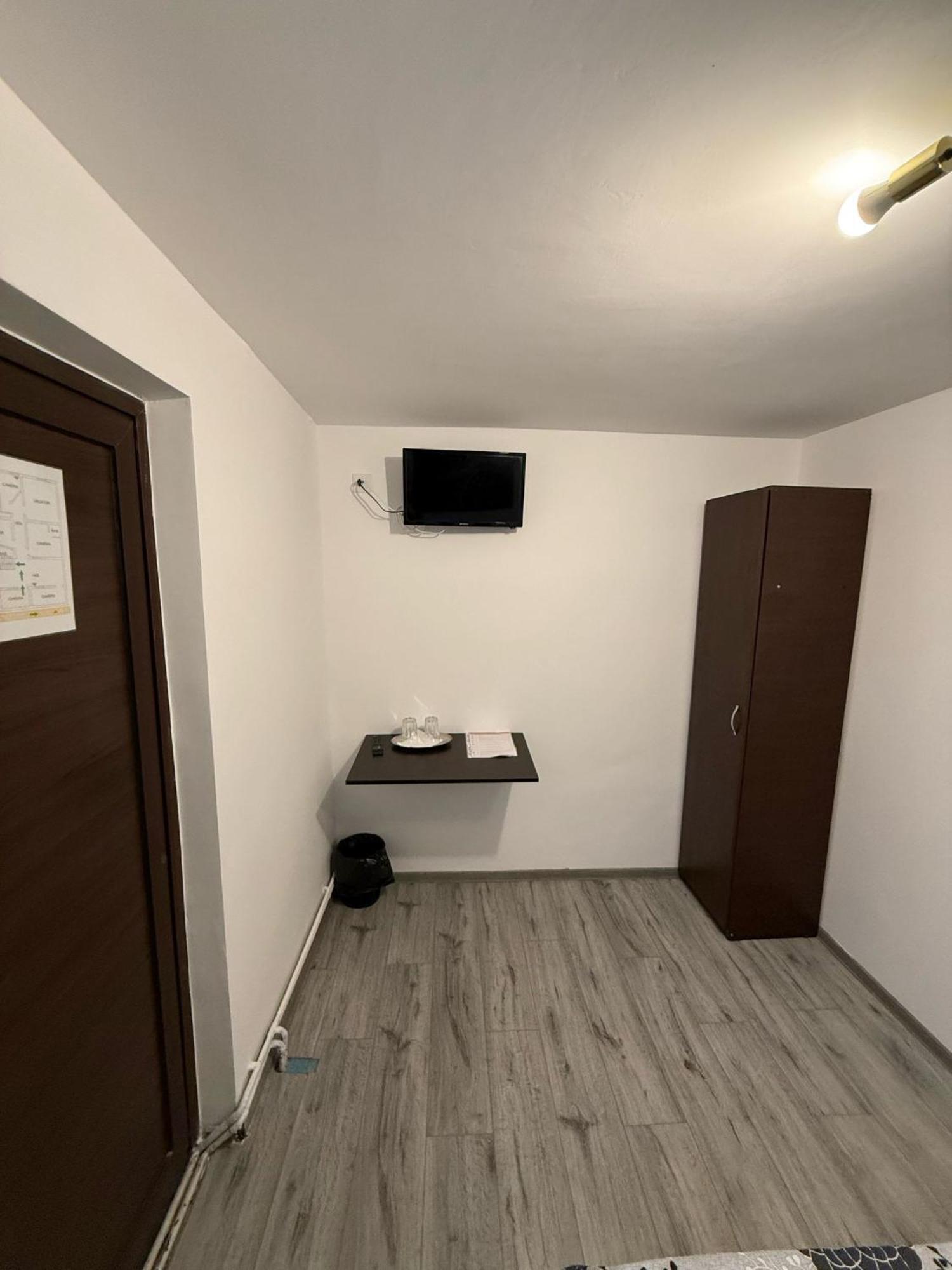 雅西Casa Bucovineana公寓式酒店 外观 照片